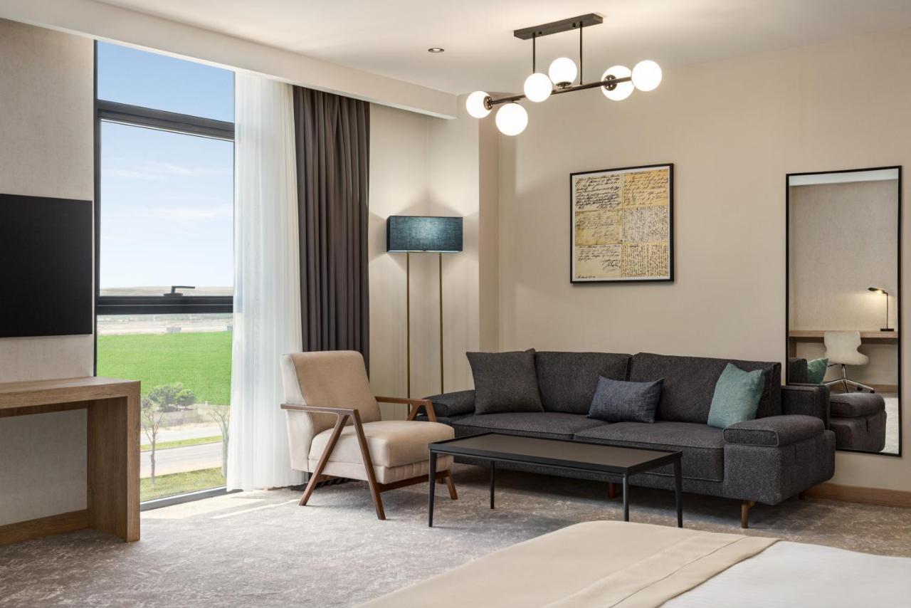 מלון Ramada Plaza By Wyndham באטמן מראה חיצוני תמונה