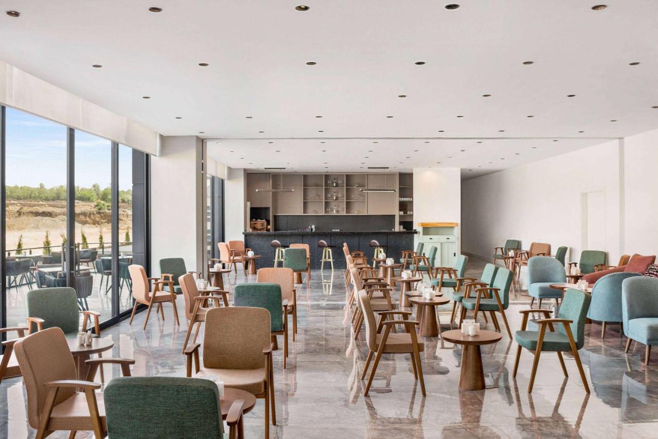 מלון Ramada Plaza By Wyndham באטמן מראה חיצוני תמונה