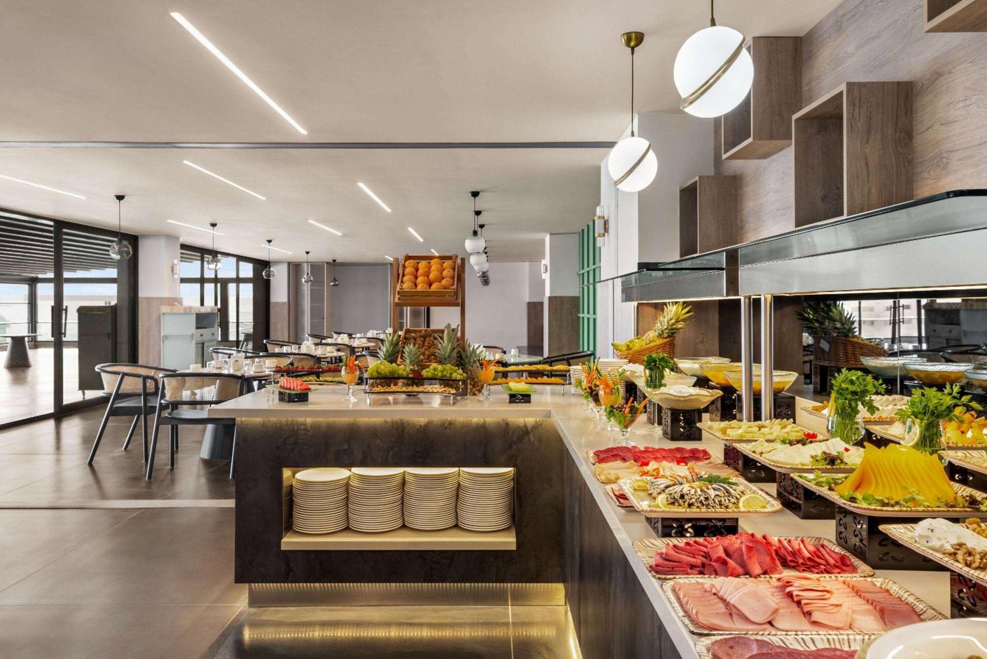 מלון Ramada Plaza By Wyndham באטמן מראה חיצוני תמונה